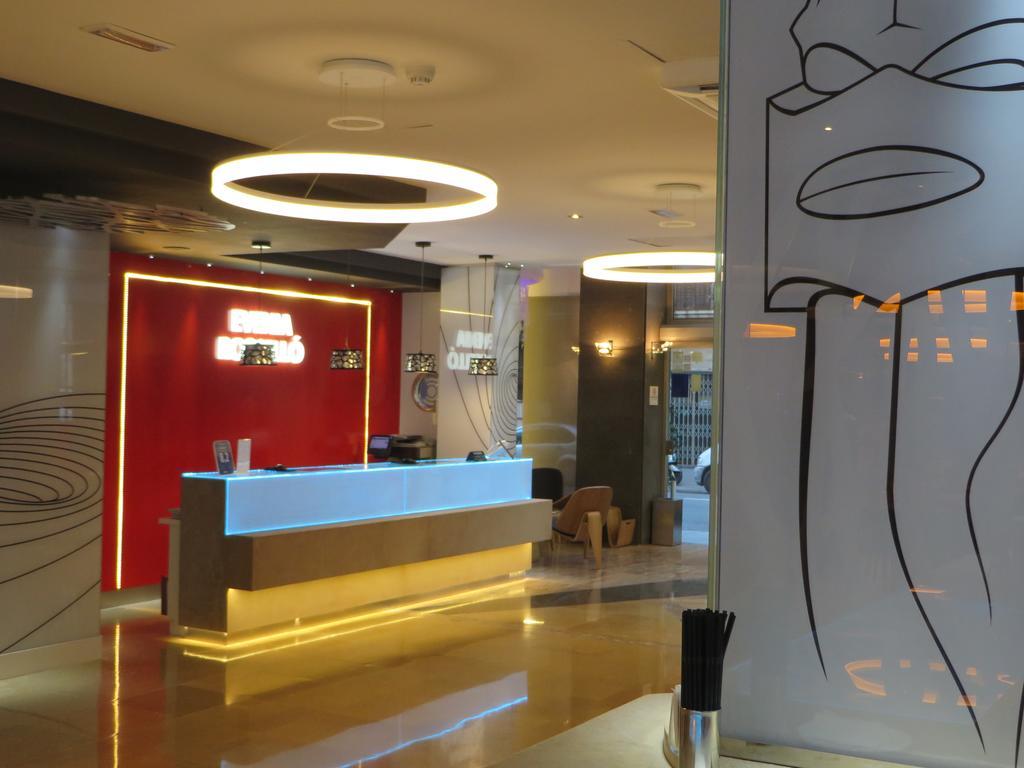 Evenia Rossello Hotel Barcelona Exterior foto
