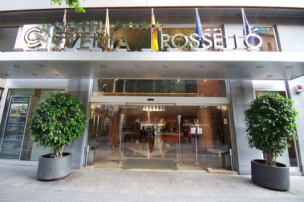 Evenia Rossello Hotel Barcelona Exterior foto